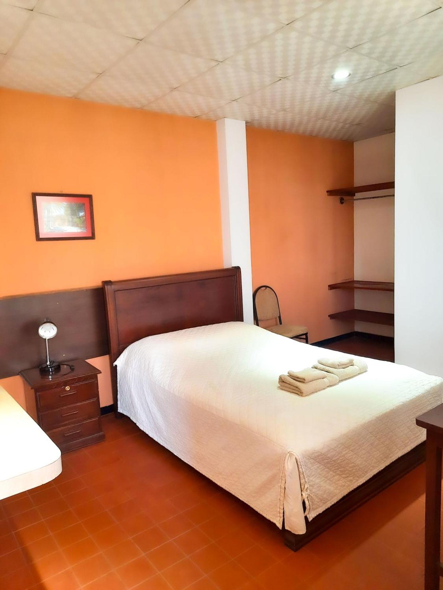 Cittadella Hostal Сукре Екстер'єр фото