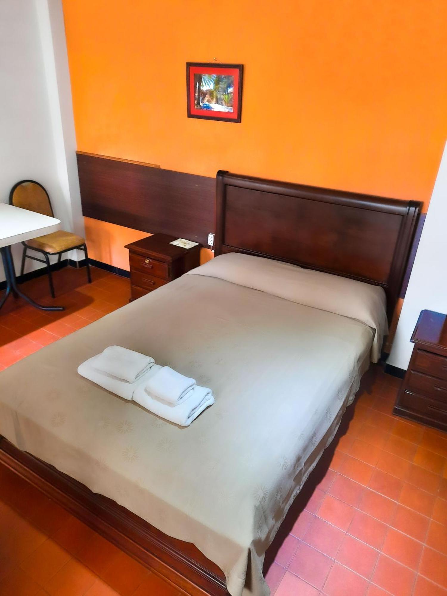 Cittadella Hostal Сукре Екстер'єр фото