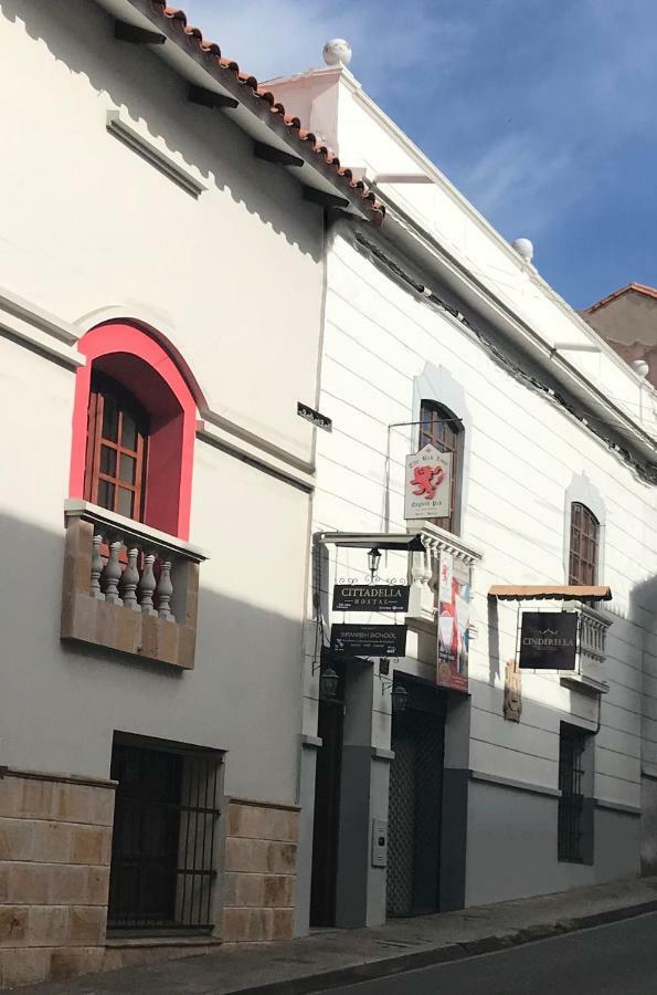 Cittadella Hostal Сукре Екстер'єр фото