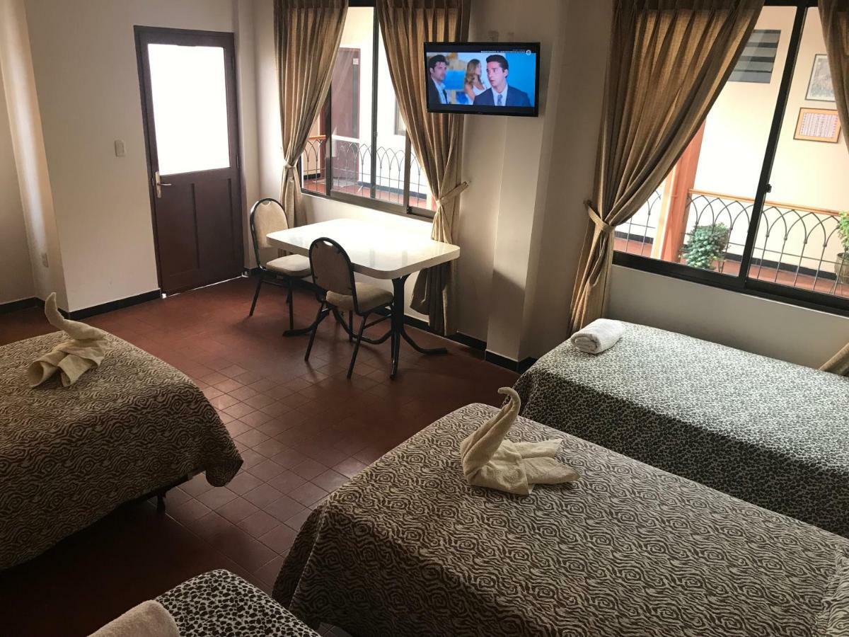 Cittadella Hostal Сукре Екстер'єр фото